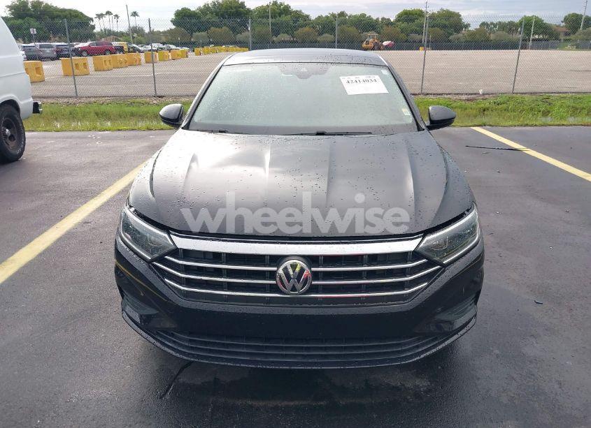 Photo 12 of 2019 Volkswagen Jetta 1.4T SEL (VIN 3VWEB7BU2KM273950)