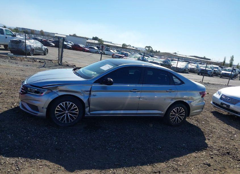 Photo 14 of 2019 Volkswagen Jetta 1.4T SEL (VIN 3VWEB7BU8KM206303)