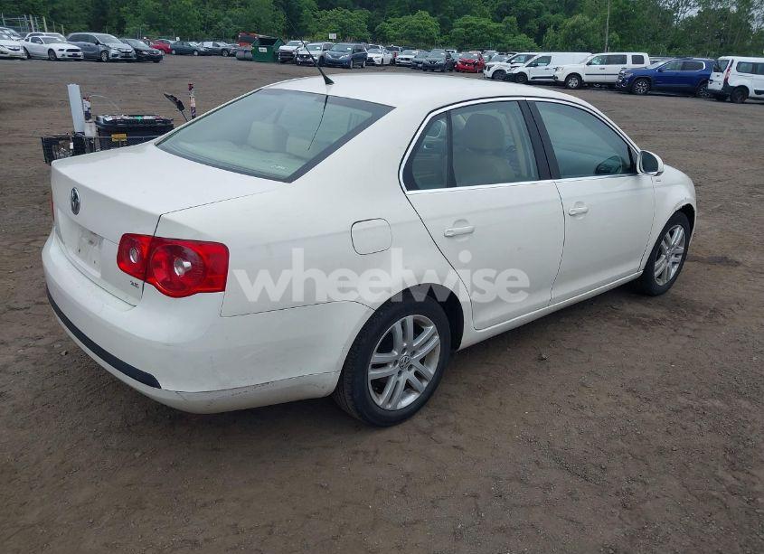 Photo 4 of 2007 Volkswagen Jetta WOLFSBURG EDITION (VIN 3VWEF71K07M129339)