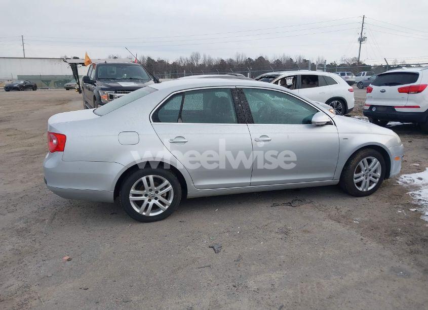 Photo 14 of 2007 Volkswagen Jetta WOLFSBURG EDITION (VIN 3VWEF71K07M186415)