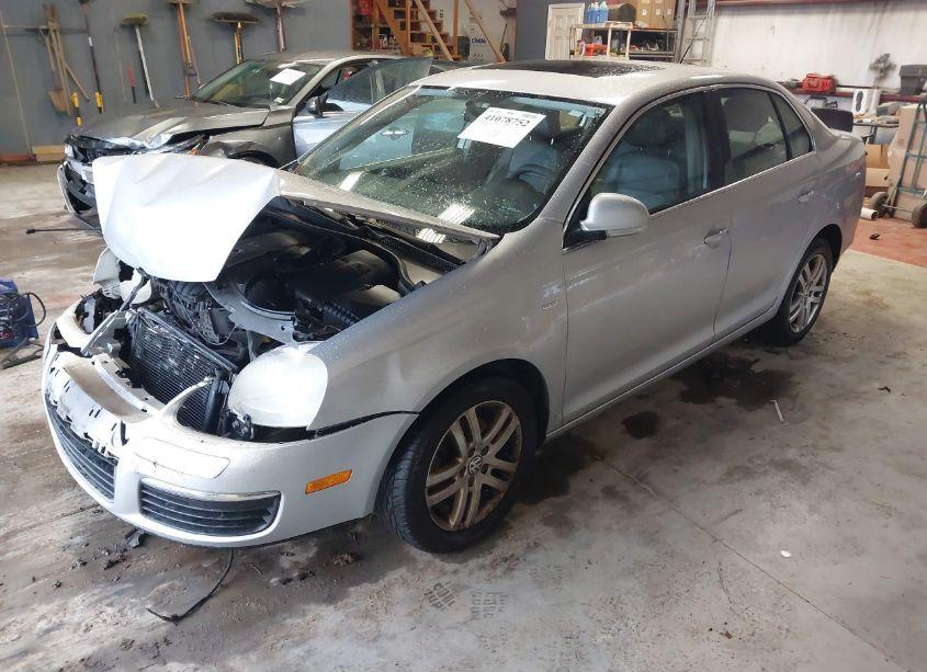 Photo 2 of 2007 Volkswagen Jetta WOLFSBURG EDITION (VIN 3VWEF71K17M074609)