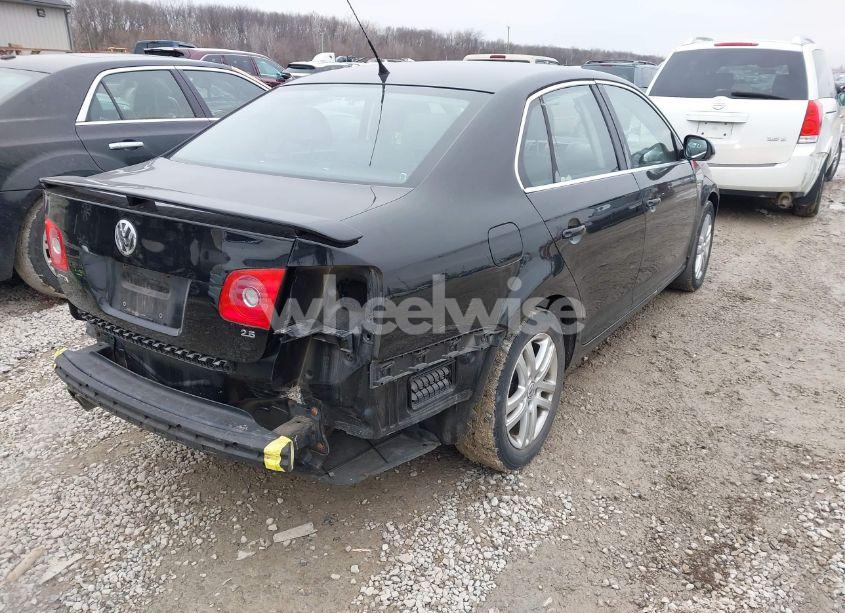 Photo 4 of 2007 Volkswagen Jetta WOLFSBURG EDITION (VIN 3VWEF71K17M089546)