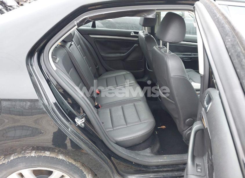 Photo 8 of 2007 Volkswagen Jetta WOLFSBURG EDITION (VIN 3VWEF71K17M089546)