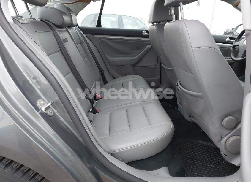 Photo 8 of 2007 Volkswagen Jetta WOLFSBURG EDITION (VIN 3VWEF71K27M065790)