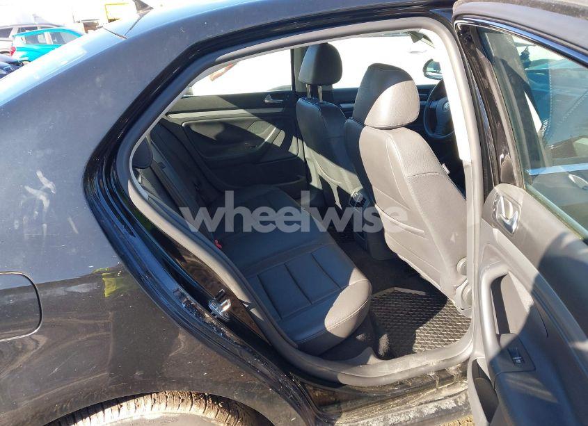 Photo 8 of 2007 Volkswagen Jetta WOLFSBURG EDITION (VIN 3VWEF71K37M067029)