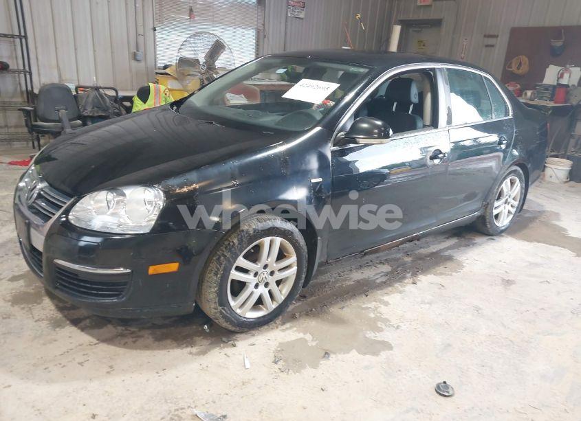 Photo 2 of 2007 Volkswagen Jetta WOLFSBURG EDITION (VIN 3VWEF71K37M083747)