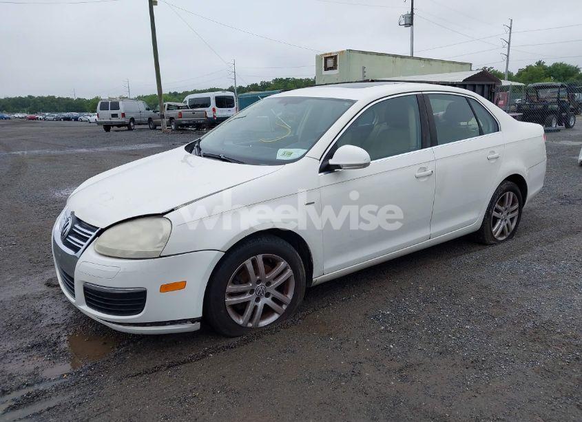 Photo 2 of 2007 Volkswagen Jetta WOLFSBURG EDITION (VIN 3VWEF71K37M190720)