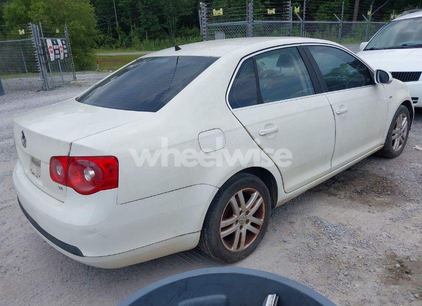 Photo 4 of 2007 Volkswagen Jetta WOLFSBURG EDITION (VIN 3VWEF71K47M192184)