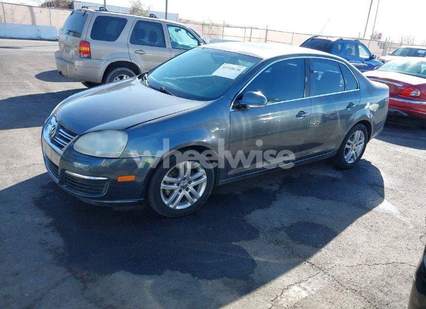 Photo 2 of 2007 Volkswagen Jetta WOLFSBURG EDITION (VIN 3VWEF71K57M125979)