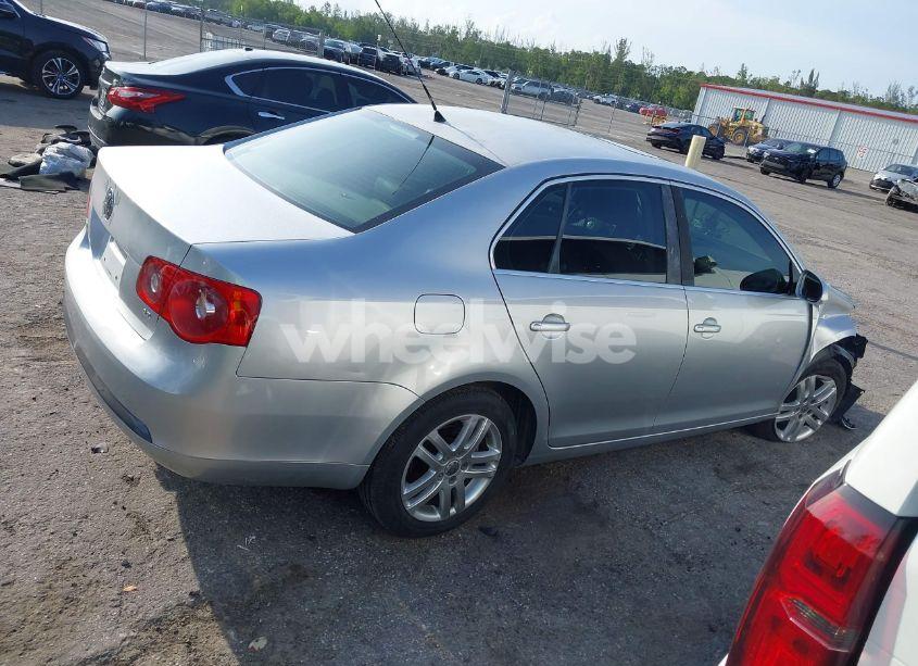 Photo 14 of 2007 Volkswagen Jetta WOLFSBURG EDITION (VIN 3VWEF71K67M081314)