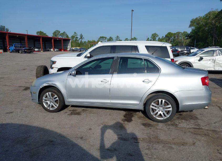 Photo 15 of 2007 Volkswagen Jetta WOLFSBURG EDITION (VIN 3VWEF71K67M081314)