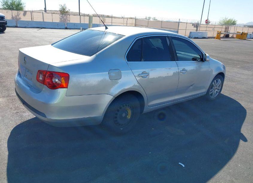 Photo 4 of 2007 Volkswagen Jetta WOLFSBURG EDITION (VIN 3VWEF71K77M072489)