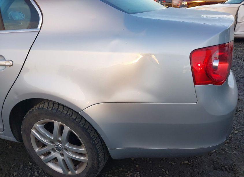 Photo 6 of 2007 Volkswagen Jetta WOLFSBURG EDITION (VIN 3VWEF71K77M180269)