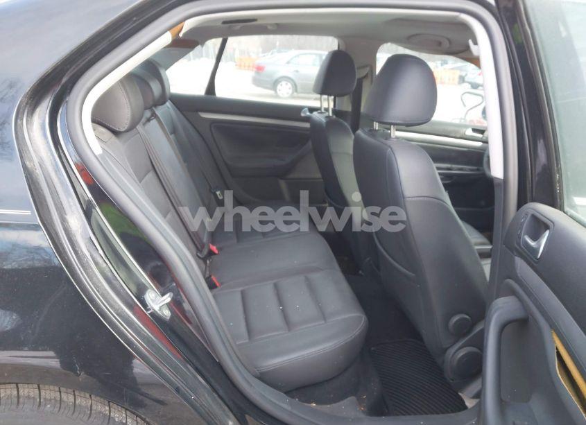 Photo 8 of 2007 Volkswagen Jetta WOLFSBURG EDITION (VIN 3VWEF71K97M182461)