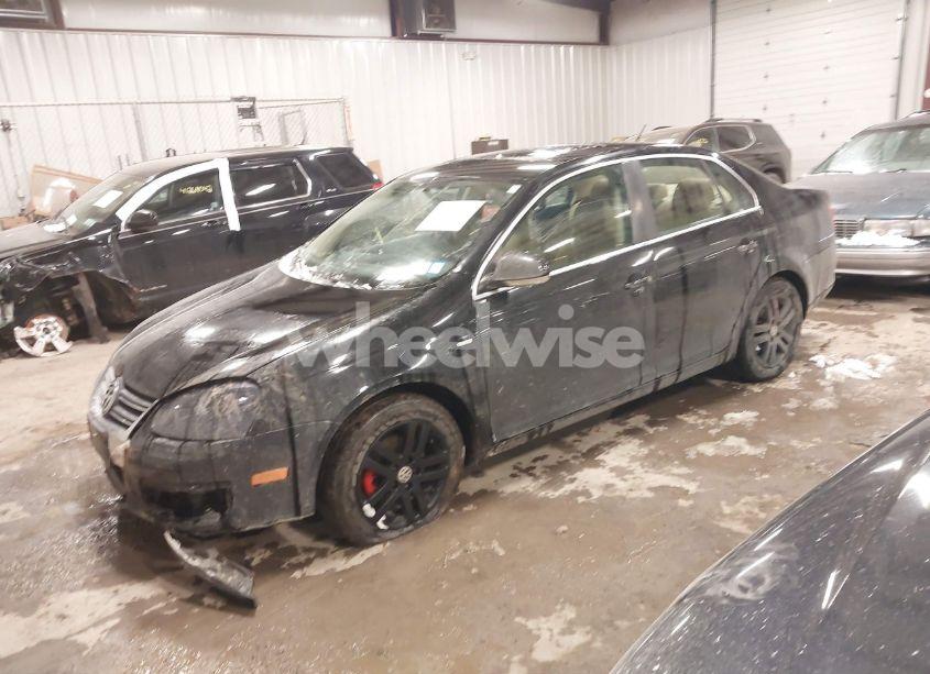 Photo 2 of 2007 Volkswagen Jetta WOLFSBURG EDITION (VIN 3VWEF71KX7M159433)