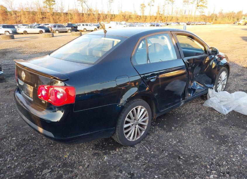 Photo 4 of 2007 Volkswagen Jetta WOLFSBURG EDITION (VIN 3VWEG71K07M163911)