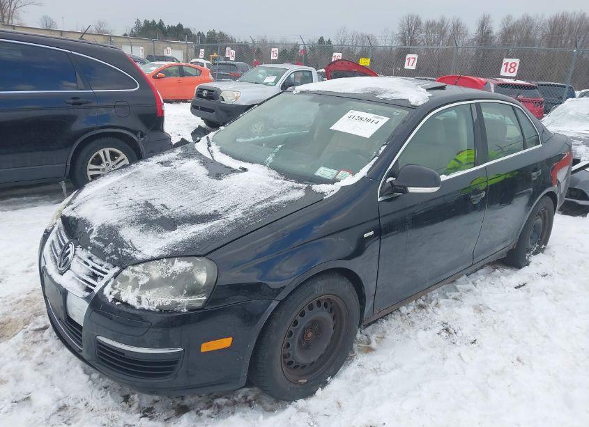 Photo 2 of 2007 Volkswagen Jetta WOLFSBURG EDITION (VIN 3VWEG71K47M143824)