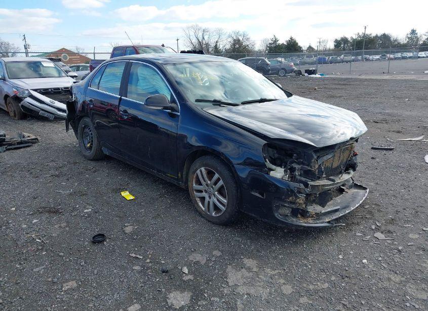 2007 Volkswagen Jetta WOLFSBURG EDITION (VIN 3VWEG71KX7M057563) main photo