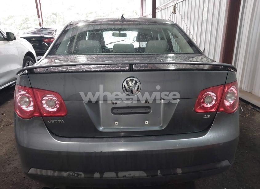 Photo 16 of 2007 Volkswagen Jetta WOLFSBURG EDITION (VIN 3VWEG71KX7M198178)