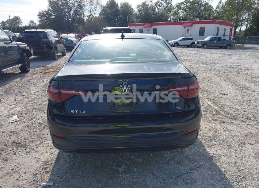 Photo 16 of 2024 Volkswagen Jetta 1.5T SE (VIN 3VWEM7BU0RM015446)