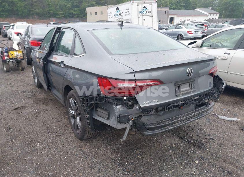 Photo 3 of 2024 Volkswagen Jetta 1.5T SE (VIN 3VWEM7BU0RM036958)