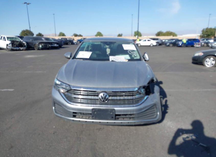 Photo 12 of 2022 Volkswagen Jetta 1.5T SE (VIN 3VWEM7BU2NM004216)