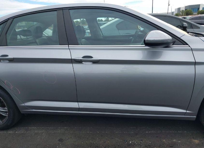 Photo 13 of 2022 Volkswagen Jetta 1.5T SE (VIN 3VWEM7BU2NM004216)