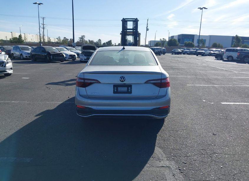 Photo 16 of 2022 Volkswagen Jetta 1.5T SE (VIN 3VWEM7BU2NM004216)