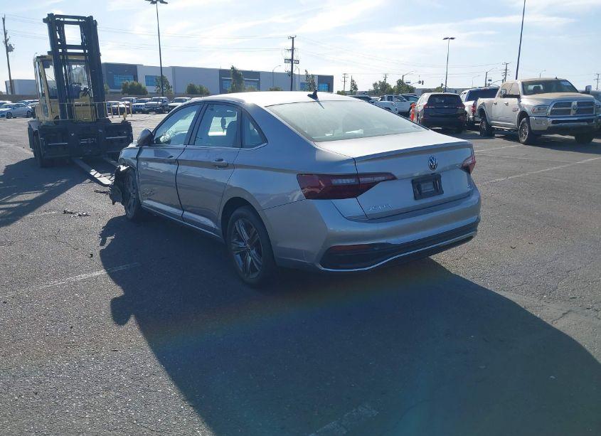 Photo 3 of 2022 Volkswagen Jetta 1.5T SE (VIN 3VWEM7BU2NM004216)