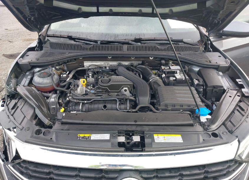 Photo 10 of 2024 Volkswagen Jetta 1.5T SE (VIN 3VWEM7BU2RM021894)