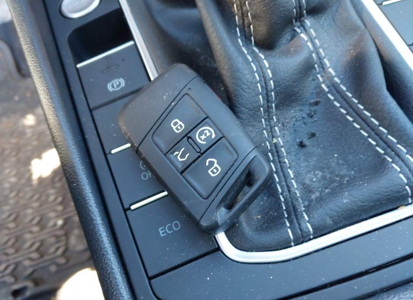 Photo 11 of 2024 Volkswagen Jetta 1.5T SE (VIN 3VWEM7BU3RM068299)