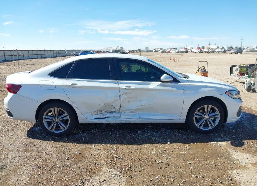 Photo 13 of 2023 Volkswagen Jetta 1.5T SE (VIN 3VWEM7BU4PM049130)