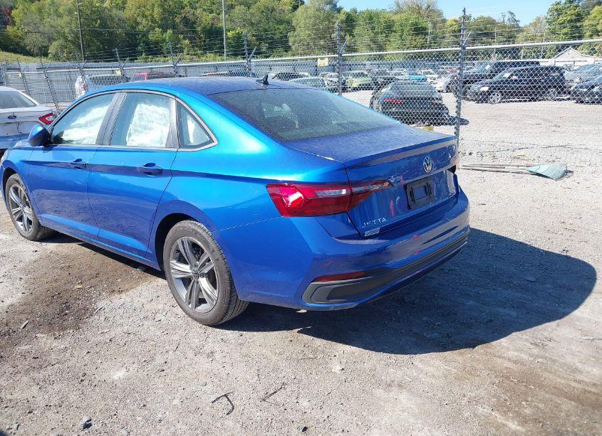 Photo 3 of 2024 Volkswagen Jetta 1.5T SE (VIN 3VWEM7BU4RM006863)