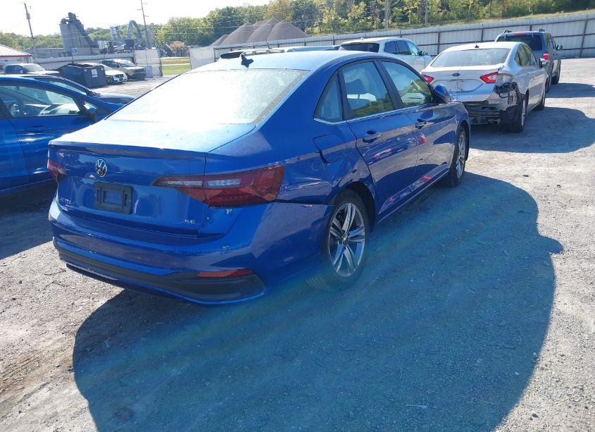 Photo 4 of 2024 Volkswagen Jetta 1.5T SE (VIN 3VWEM7BU4RM006863)