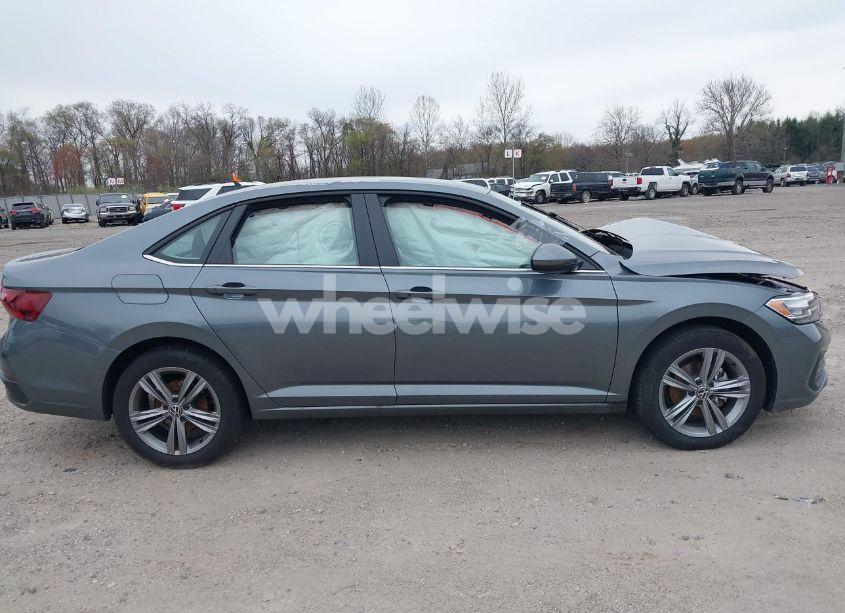 Photo 12 of 2024 Volkswagen Jetta 1.5T SE (VIN 3VWEM7BU7RM073134)