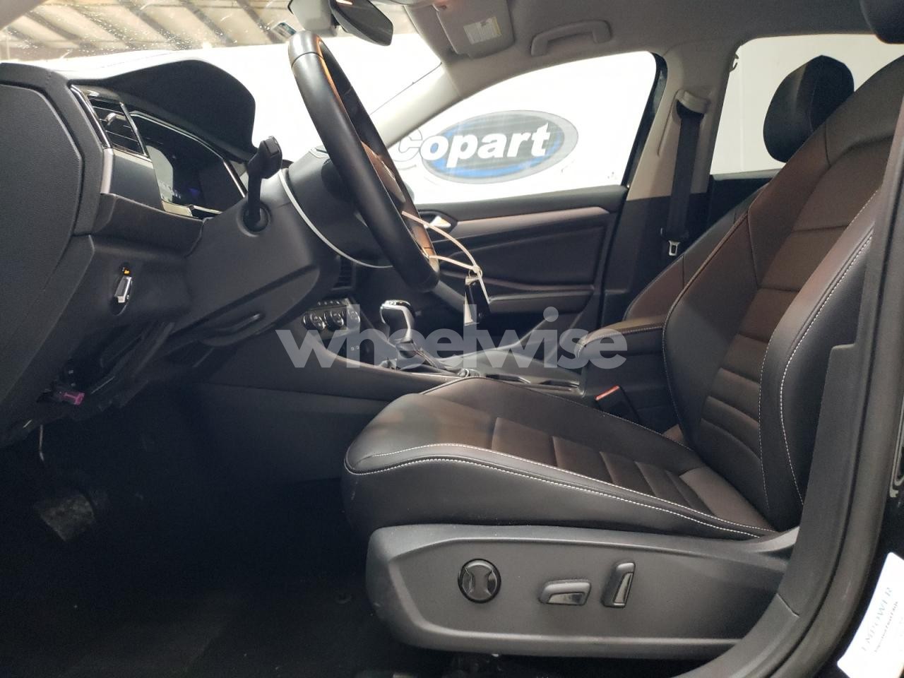 Photo 7 of 2023 VOLKSWAGEN JETTA SE (VIN 3VWEM7BU9PM030931)