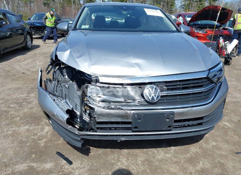 Photo 6 of 2023 Volkswagen Jetta 1.5T SE (VIN 3VWEM7BU9PM044781)