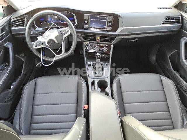 Photo 7 of 2024 VOLKSWAGEN JETTA SE (VIN 3VWEM7BU9RM035033)