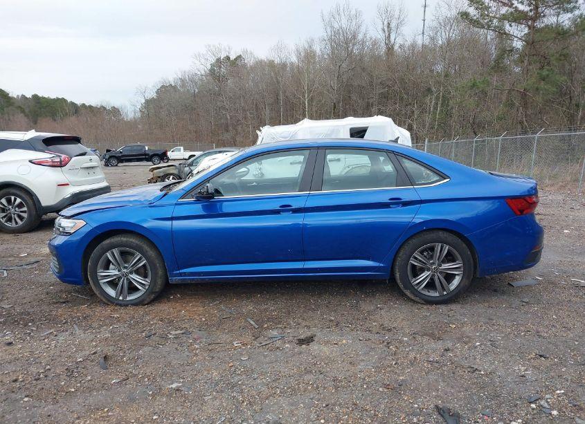 Photo 14 of 2024 Volkswagen Jetta 1.5T SE (VIN 3VWEM7BU9RM087732)