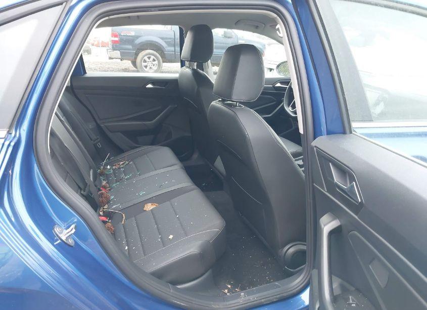 Photo 8 of 2024 Volkswagen Jetta 1.5T SE (VIN 3VWEM7BU9RM087732)