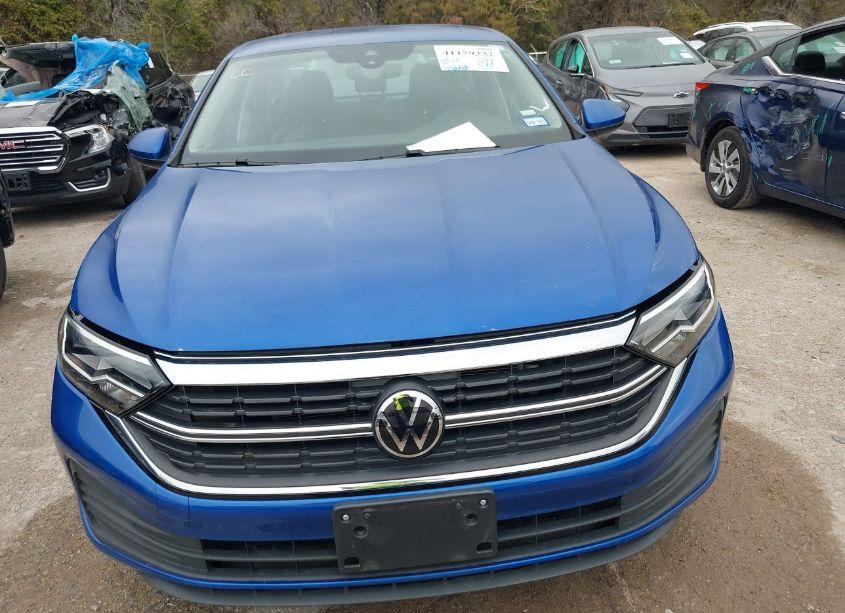 Photo 11 of 2024 Volkswagen Jetta 1.5T SE (VIN 3VWEM7BUXRM008102)