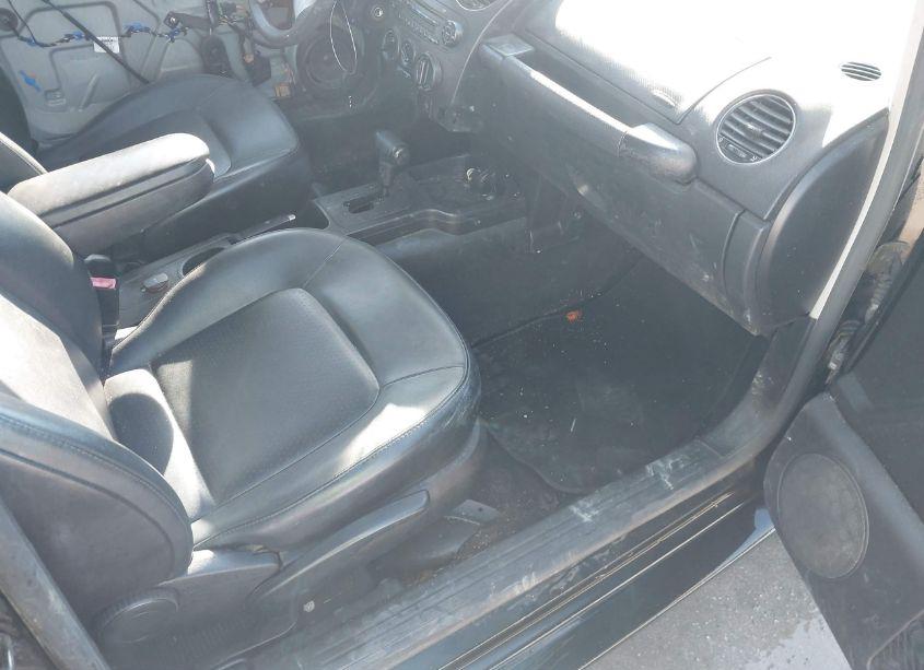 Photo 5 of 2007 Volkswagen New BEETLE 2.5 (VIN 3VWEW31C87M509403)