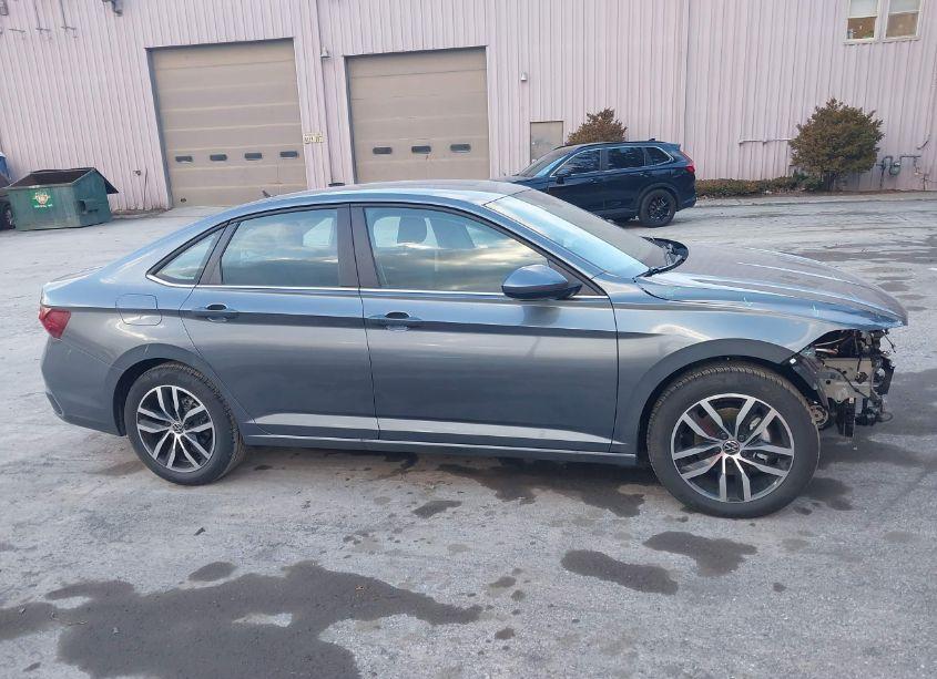 Photo 13 of 2025 Volkswagen Jetta 1.5T SE (VIN 3VWEX7BU0SM024127)