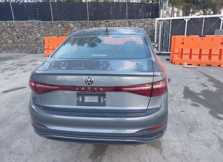 Photo 16 of 2025 Volkswagen Jetta 1.5T SE (VIN 3VWEX7BU0SM024127)