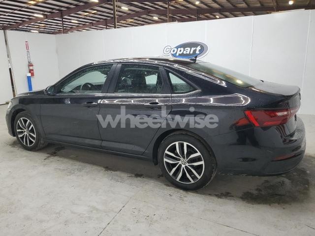 Photo 3 of 2025 VOLKSWAGEN JETTA SE (VIN 3VWEX7BU1SM019485)
