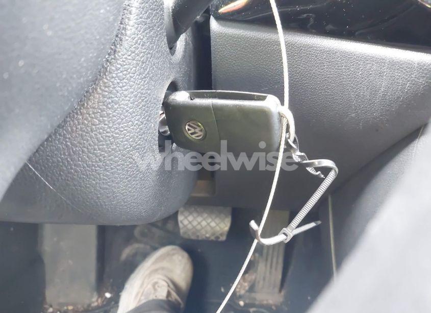 Photo 11 of 2015 Volkswagen Beetle 1.8T FLEET EDITION (VIN 3VWF17AT1FM655103)