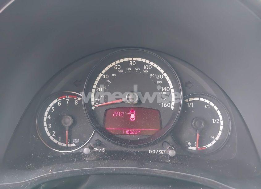 Photo 7 of 2015 Volkswagen Beetle 1.8T FLEET EDITION (VIN 3VWF17AT2FM637189)