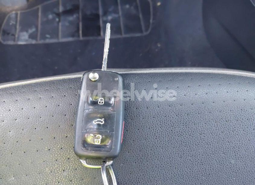 Photo 11 of 2015 Volkswagen Beetle 1.8T FLEET EDITION (VIN 3VWF17AT3FM610020)