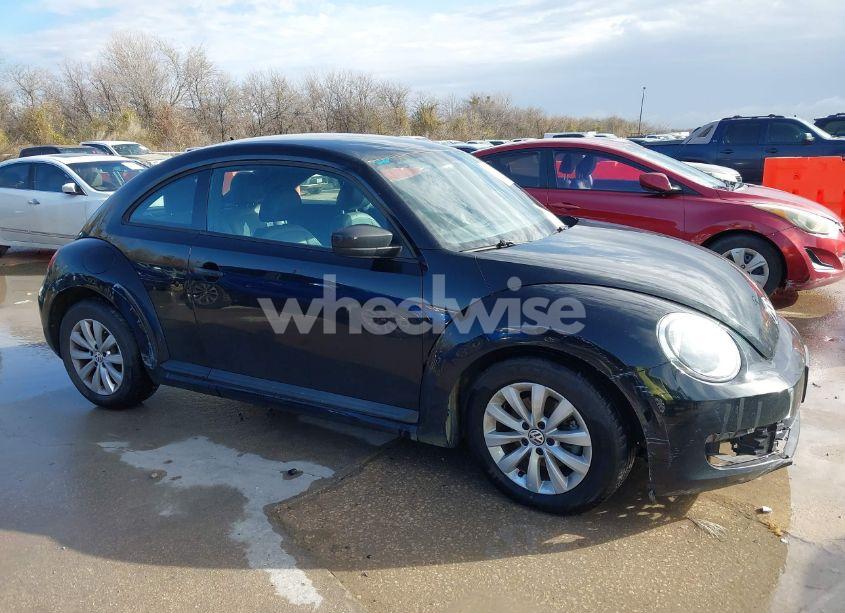 Photo 13 of 2015 Volkswagen Beetle 1.8T FLEET EDITION (VIN 3VWF17AT3FM610020)