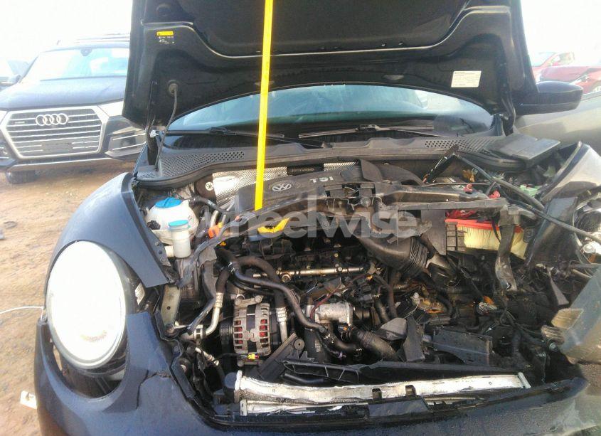 Photo 10 of 2014 Volkswagen Beetle 1.8T ENTRY (VIN 3VWF17AT4EM634924)